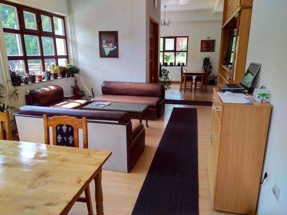 Apartments And Rooms Vicko Brzeće Εξωτερικό φωτογραφία