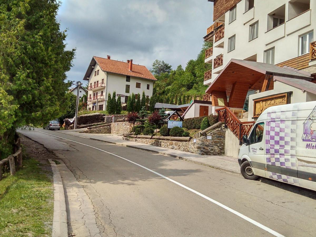 Apartments And Rooms Vicko Brzeće Εξωτερικό φωτογραφία