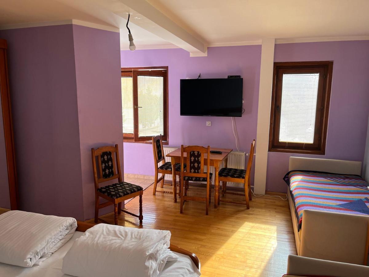 Apartments And Rooms Vicko Brzeće Εξωτερικό φωτογραφία