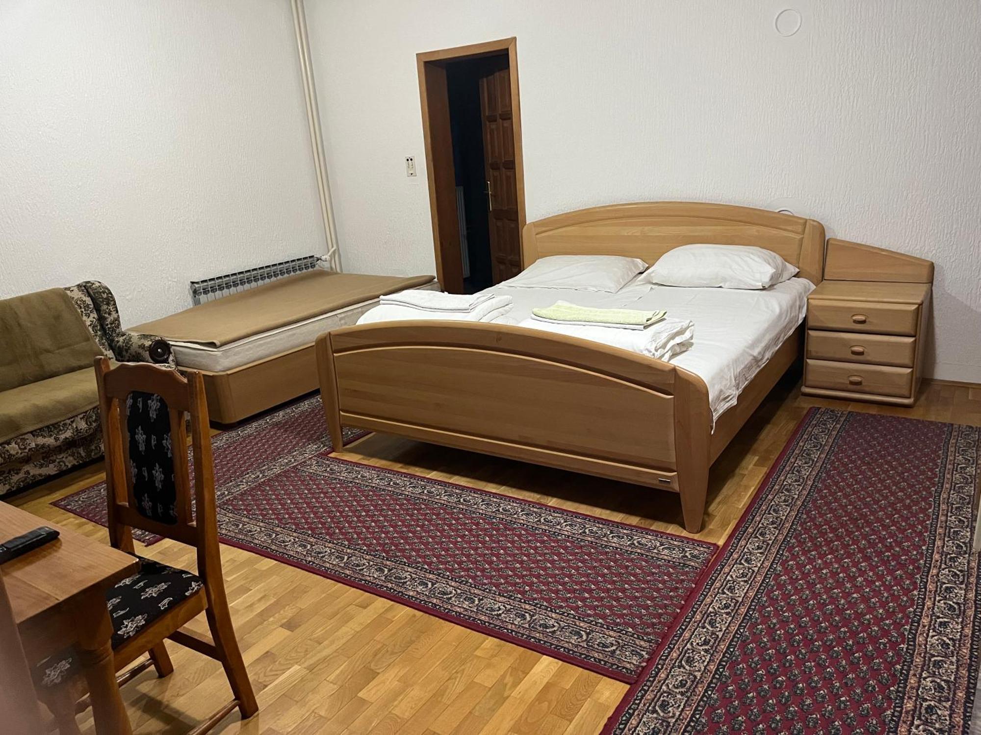 Apartments And Rooms Vicko Brzeće Εξωτερικό φωτογραφία