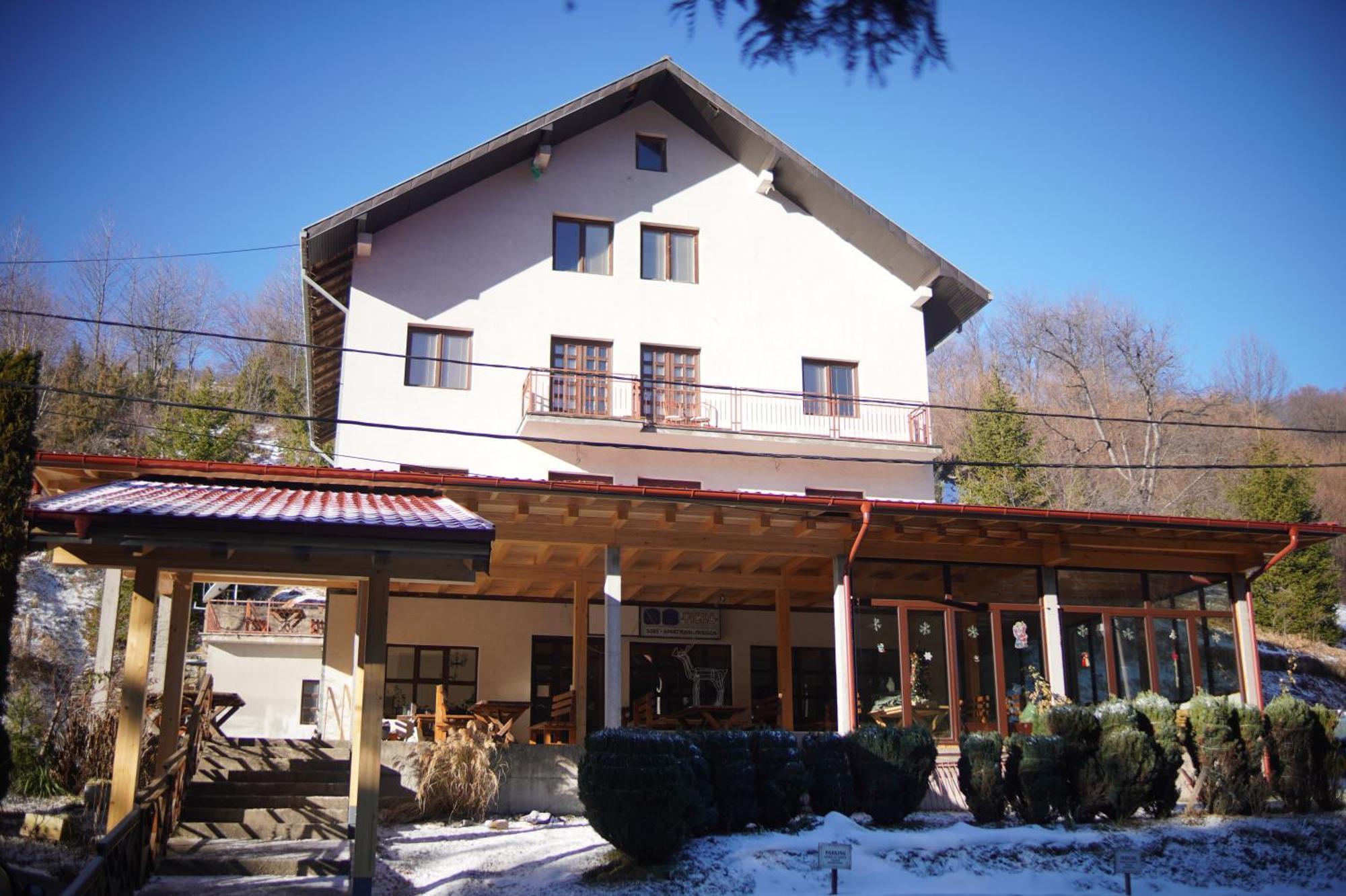 Apartments And Rooms Vicko Brzeće Εξωτερικό φωτογραφία