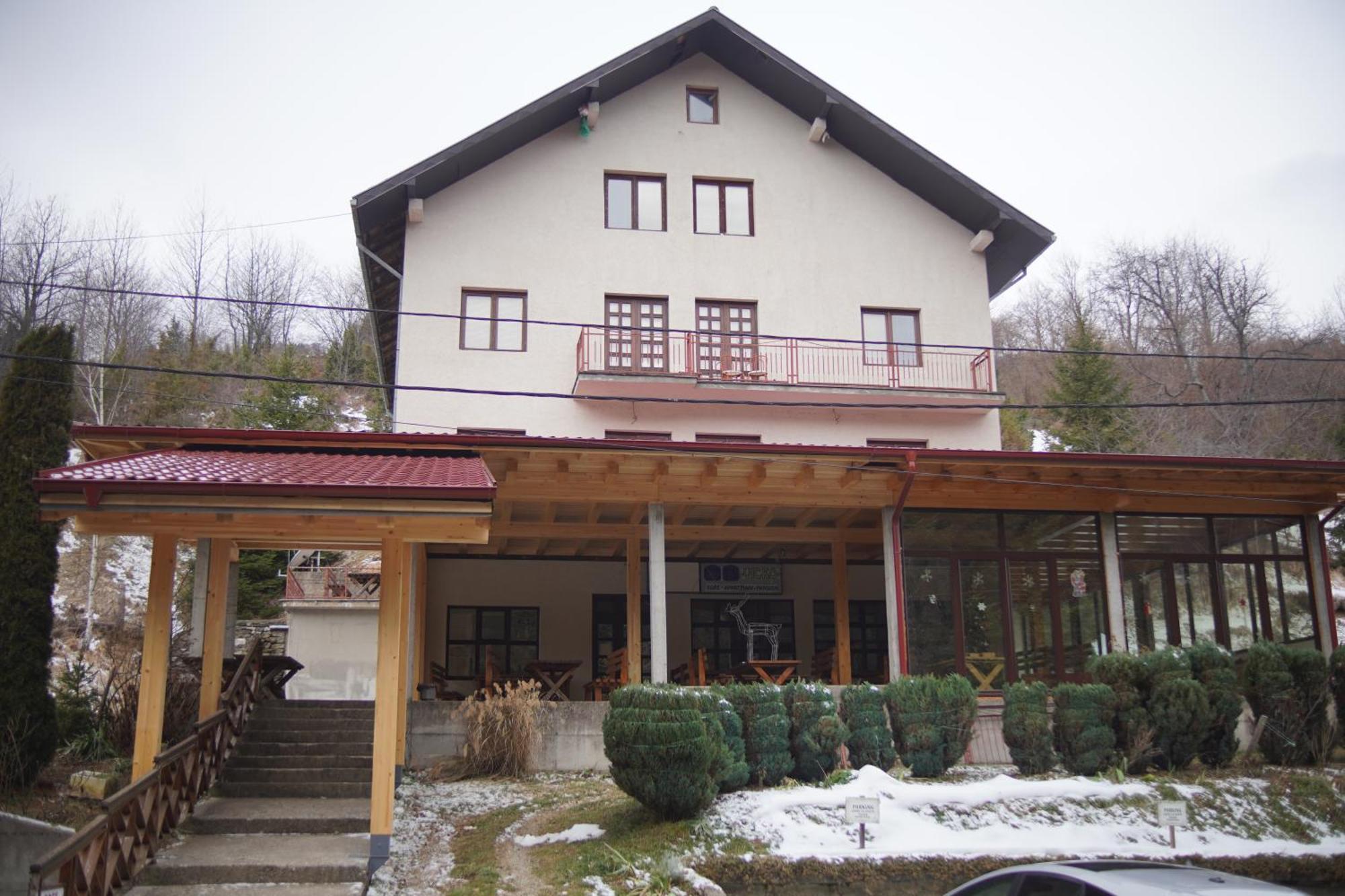 Apartments And Rooms Vicko Brzeće Εξωτερικό φωτογραφία